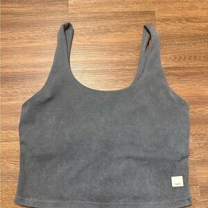 Vuori Women's Gray Daily Scoop Neck Crop Tank